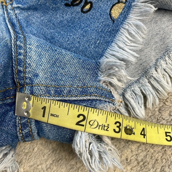 Zara Graffiti High Rise Cut Off Denim Jean Shorts Sz 10 - Picture 11 of 12